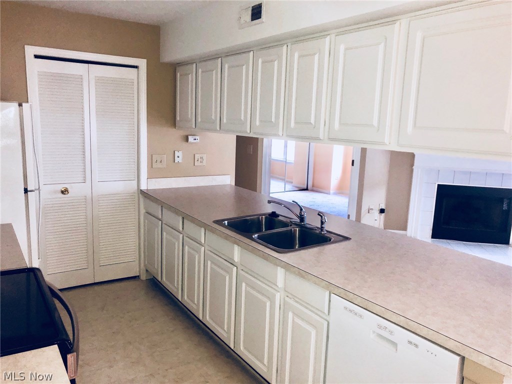 Lenox Square - Residential