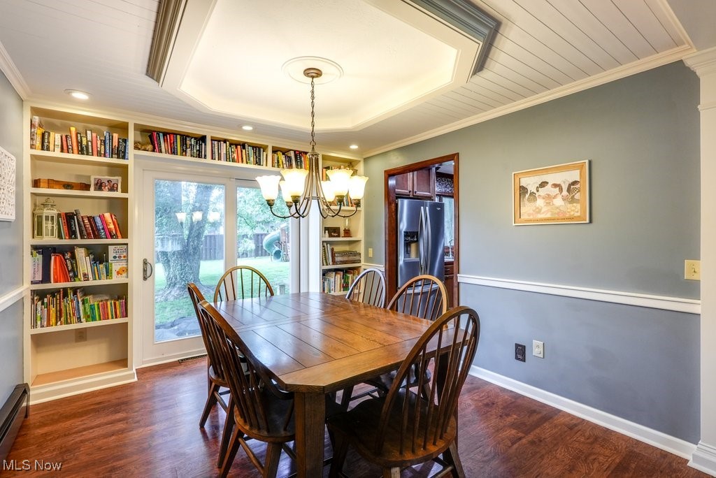 360 Forest Meadows Drive, Medina, Ohio image 12
