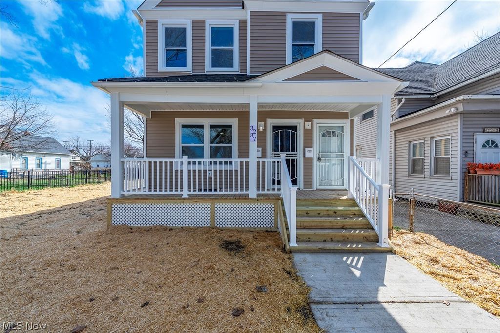 Photo of 3237 Seymour Avenue, Cleveland, OH 44113 (MLS # 5196891)