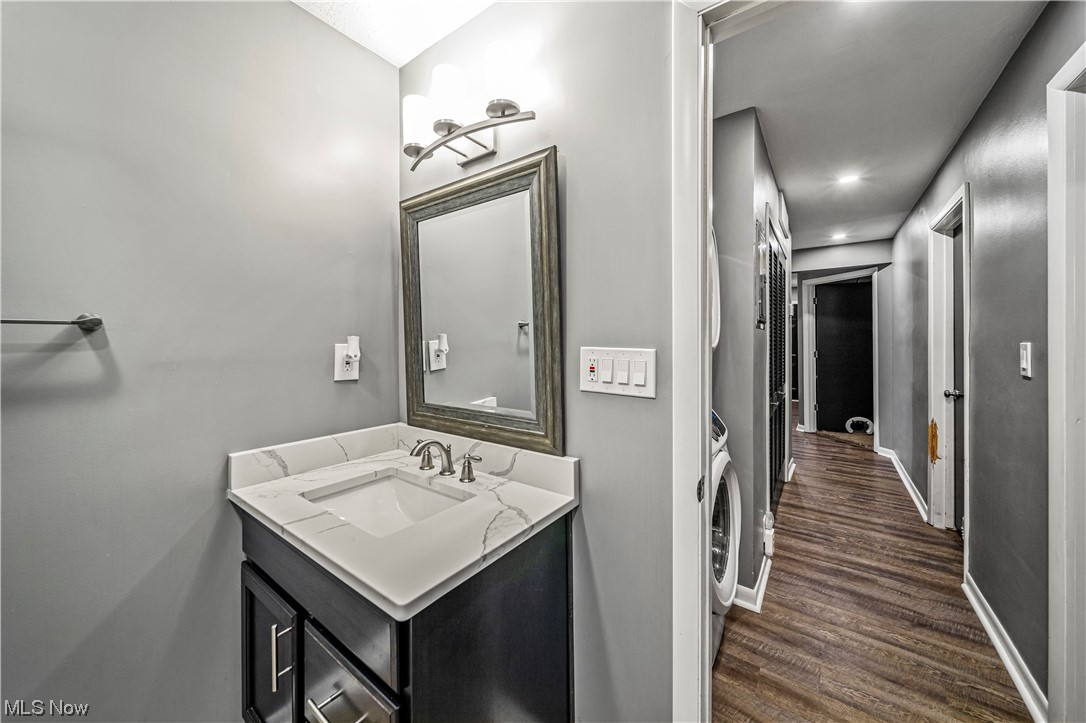 Lake Shore Blvd Estates - Residential