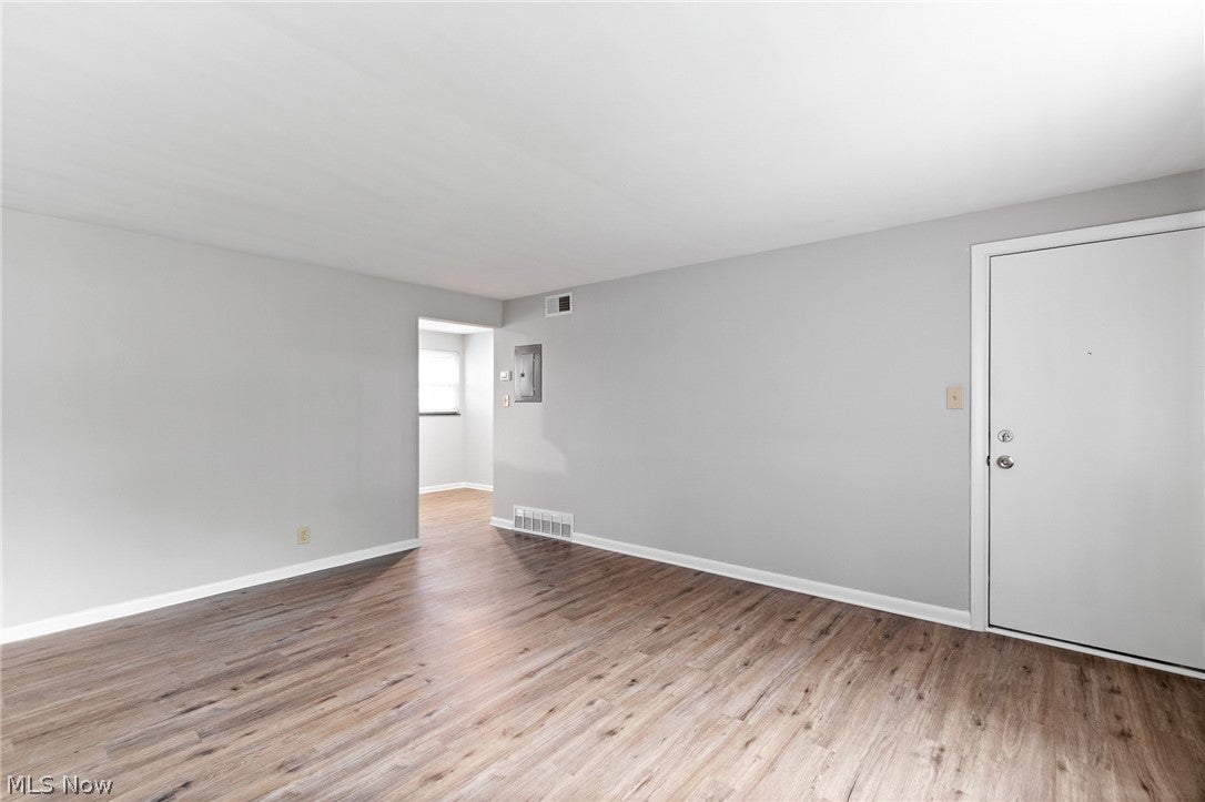 3293 7th Street