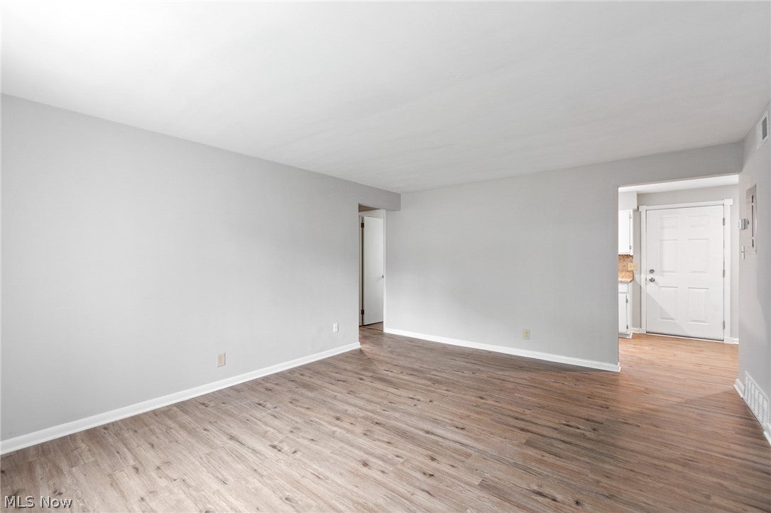 3293 7th Street