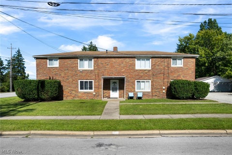 Multifamily For Sale - 3293 7th Street<br/> Cuyahoga Falls, OH 44221