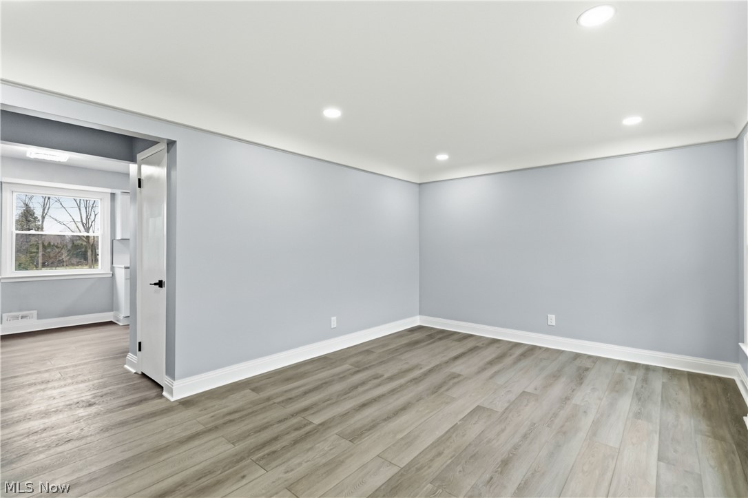 Emerman Corps Delsey Drive Su - Residential