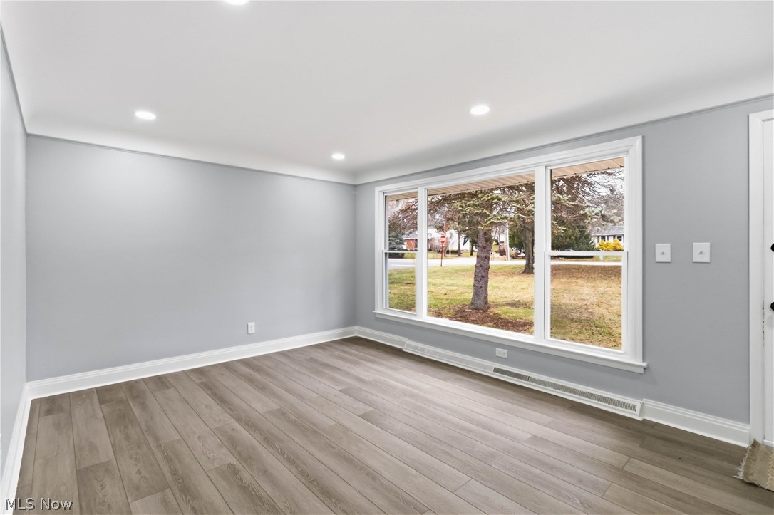 Emerman Corps Delsey Drive Su - Residential