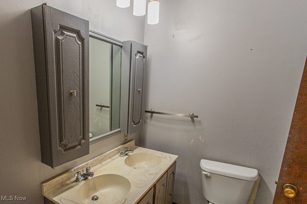 Lyndhurst - Residential