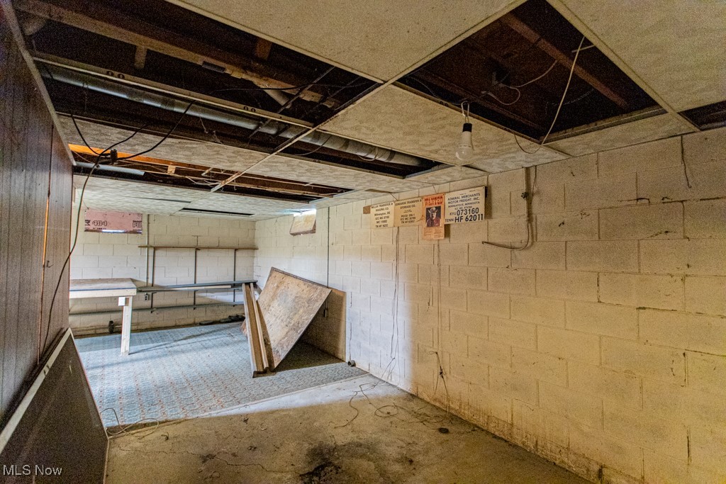 Lyndhurst - Residential