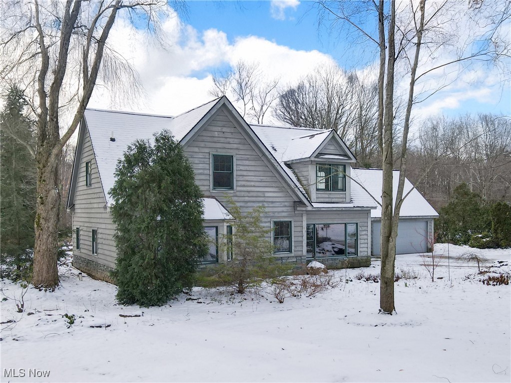 Orange, Ohio 44022, United States, 3 Bedrooms Bedrooms, ,2 BathroomsBathrooms,Residential,Pending,24348