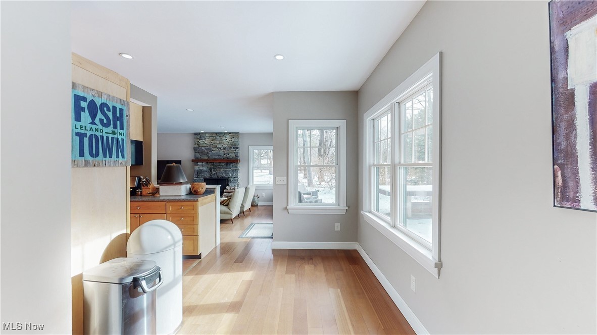 Orange, Ohio 44022, United States, 3 Bedrooms Bedrooms, ,2 BathroomsBathrooms,Residential,Pending,24348