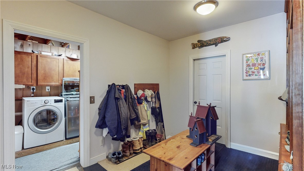 Orange, Ohio 44022, United States, 3 Bedrooms Bedrooms, ,2 BathroomsBathrooms,Residential,Pending,24348