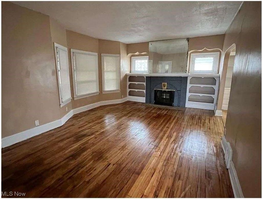 Photo of 3594 E 153rd Street, Cleveland, OH 44120 (MLS # 5185471)