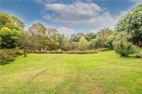 Tiny photo for 5540 State Route 170, East Palestine, OH 44413 (MLS # 5254176)