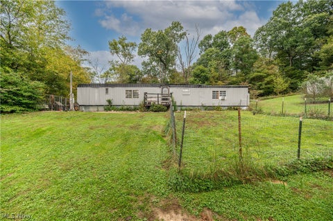 Tiny photo for 5540 State Route 170, East Palestine, OH 44413 (MLS # 5254176)