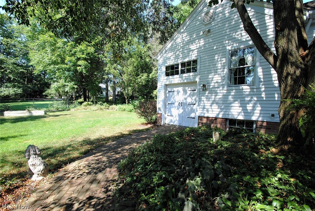 Village In 07 Hills - Residential