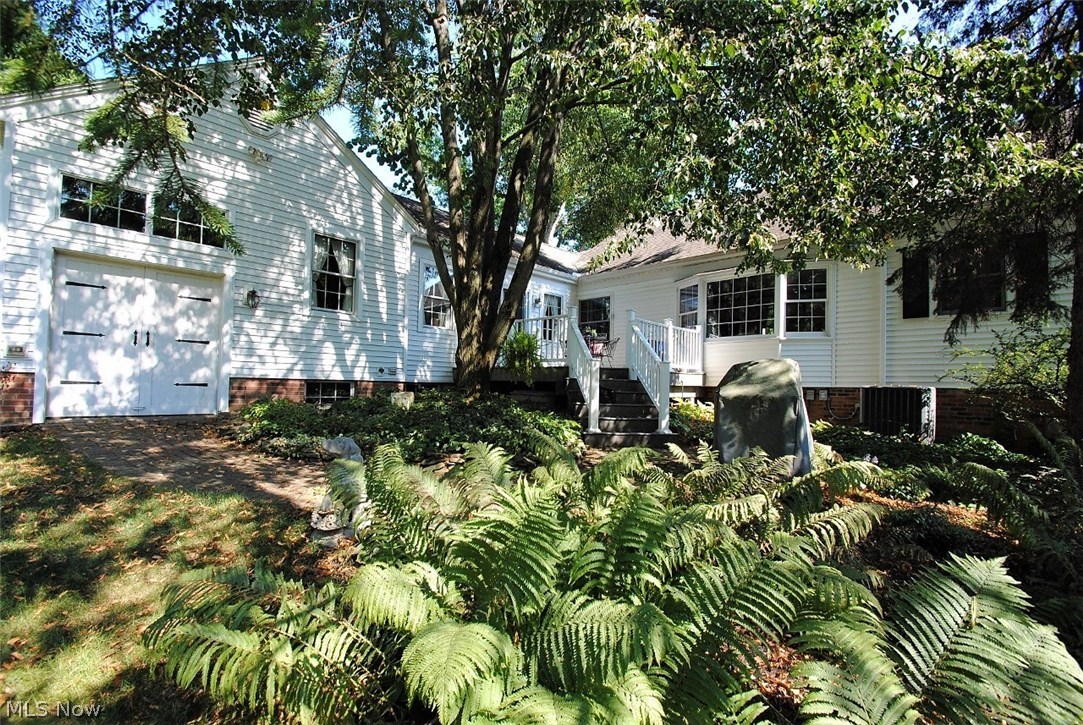 Village In 07 Hills - Residential