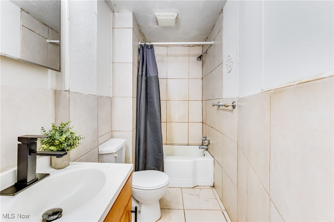 City/Youngstown - Residential