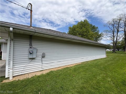 Tiny photo for 2821 Trabar Drive, Willoughby Hills, OH 44092 (MLS # 5210613)