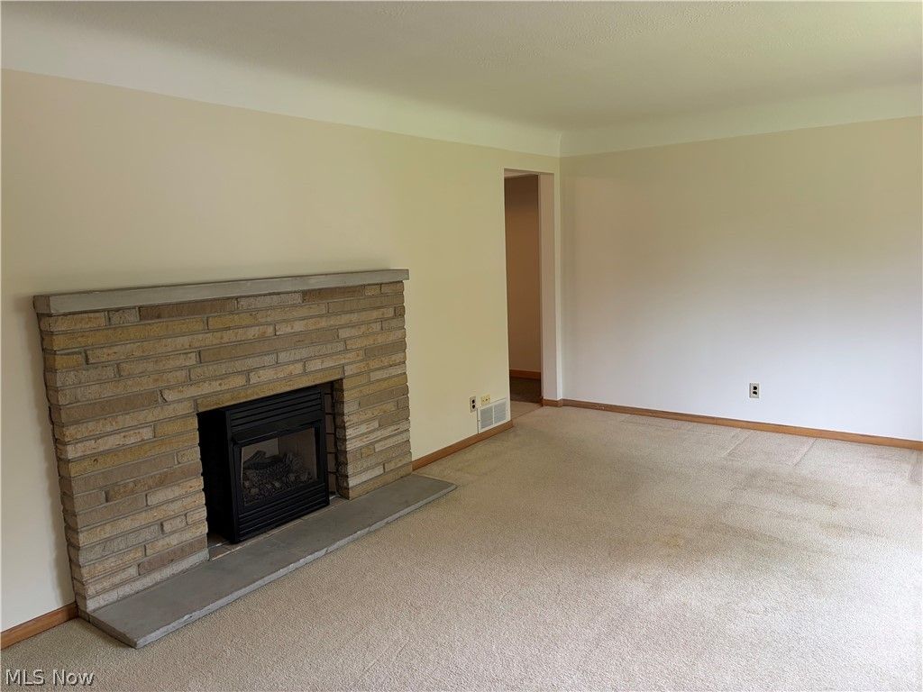 Photo of 2821 Trabar Drive, Willoughby Hills, OH 44092 (MLS # 5210613)