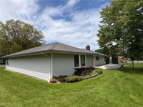 Tiny photo for 2821 Trabar Drive, Willoughby Hills, OH 44092 (MLS # 5210613)