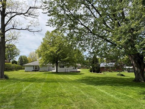 Tiny photo for 2821 Trabar Drive, Willoughby Hills, OH 44092 (MLS # 5210613)