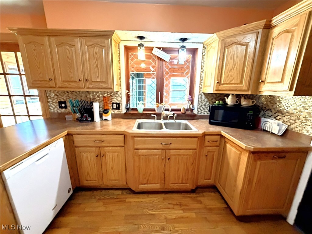 Cleveland Beach - Residential