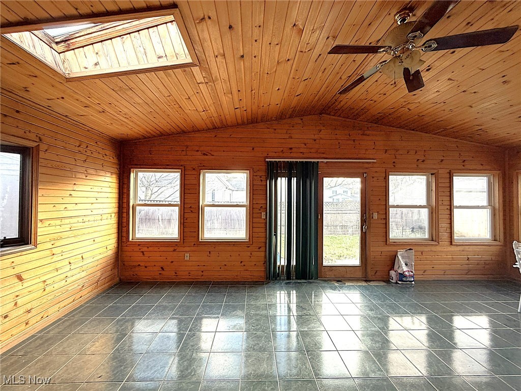 Cleveland Beach - Residential