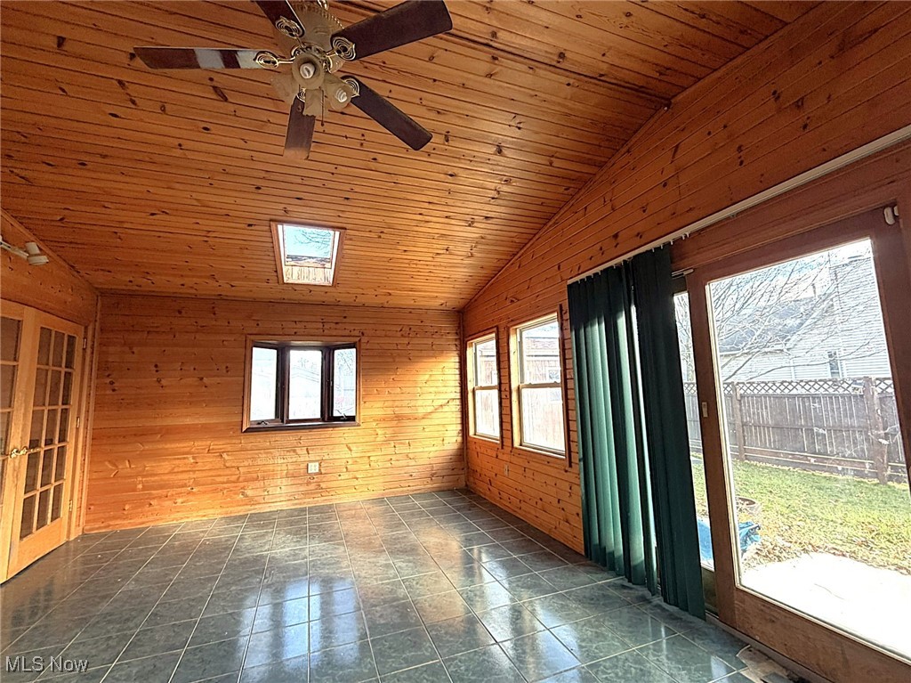 Cleveland Beach - Residential