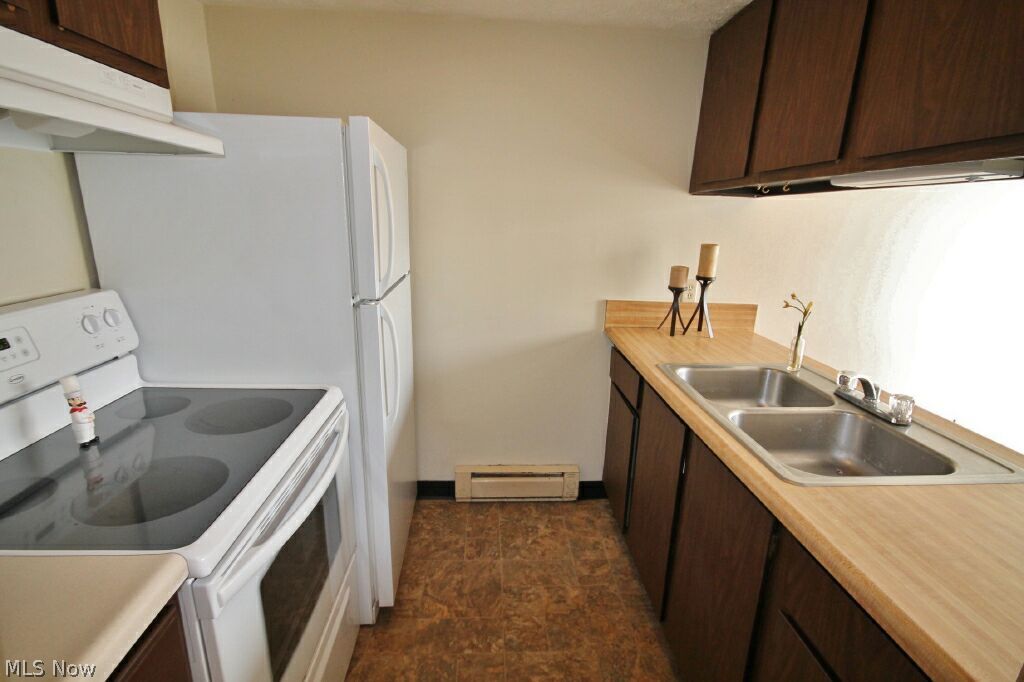 Vista View - Residential Lease