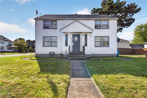 Multifamily For Sale - 1101 W 5th Street<br/> Lorain, OH 44052