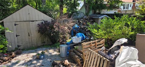 Tiny photo for 555 Wyandot Avenue, Akron, OH 44305 (MLS # 5216886)