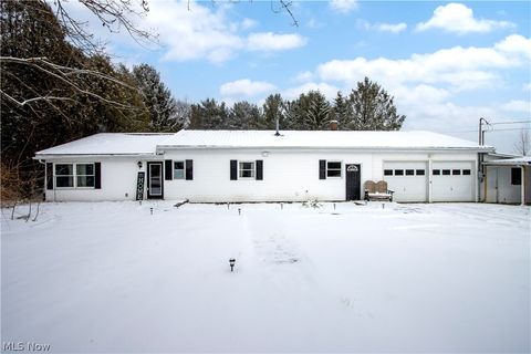 Homes For Sale - 1320 Lake Drive<br/> Ashland County, Ashland, OH 44805