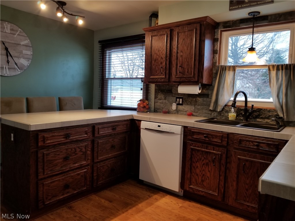 Milan S Kapels - Residential