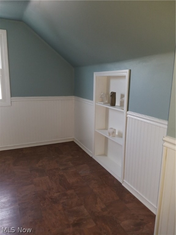 Milan S Kapels - Residential