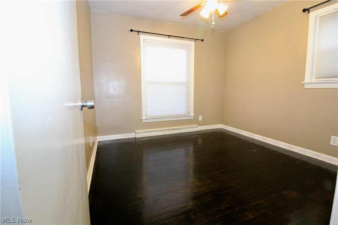 Applewood Acres - Residential