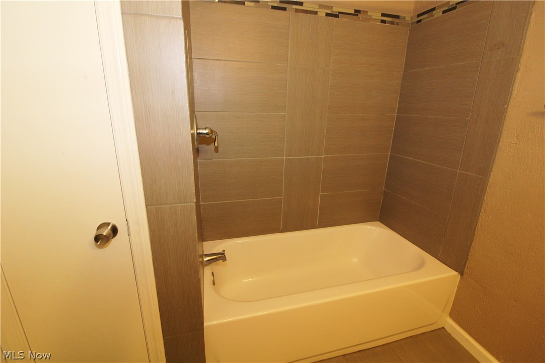 Applewood Acres - Residential