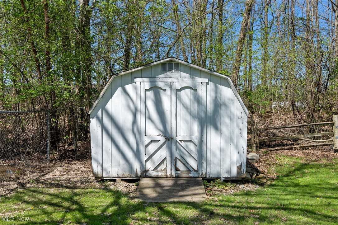 6414 Glenallen Avenue, Solon, Ohio image 30