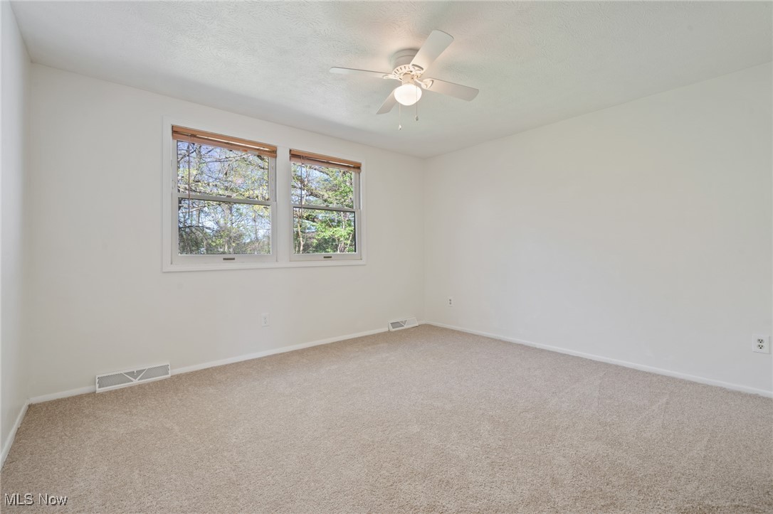 6414 Glenallen Avenue, Solon, Ohio image 15