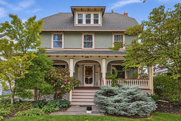 1587 GRACE AVE, LAKEWOOD, OH 44107 - Image f2ec82e2fe69a528813a72e6fbfcd4fb/1035704482