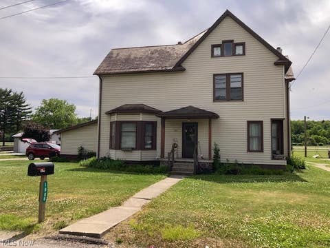 Homes For Sale - 1906 E High Avenue<br/> Tuscarawas County, New Philadelphia, OH 44663