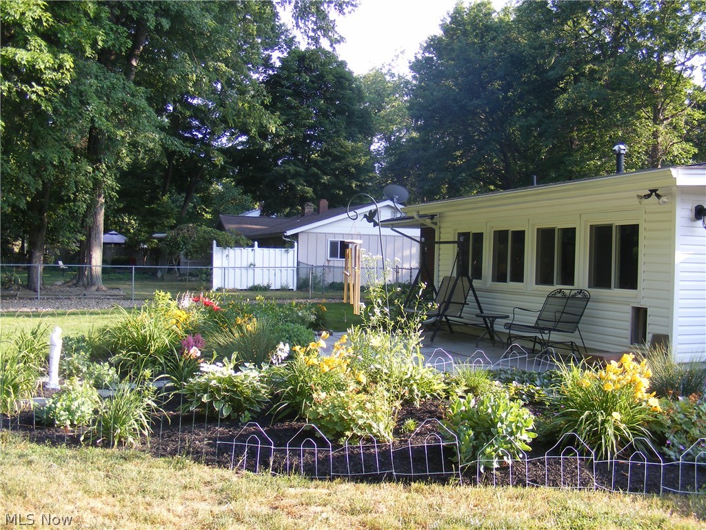 French Hollow 03 - Residential