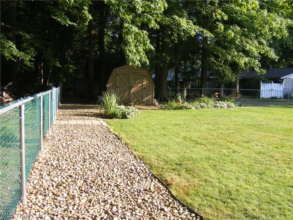 French Hollow 03 - Residential