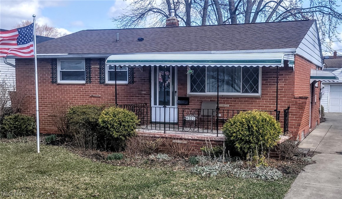 6321 Delores Boulevard, Brook Park, Ohio image 1