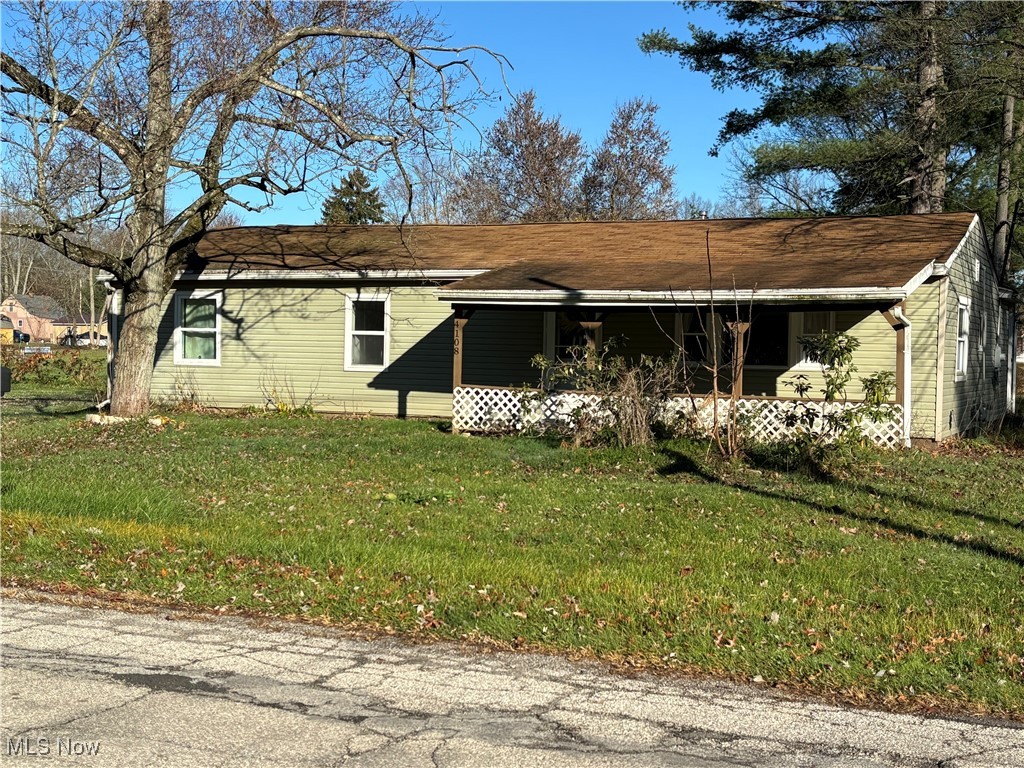 4108 Turner Road, Leavittsburg, Ohio image 1