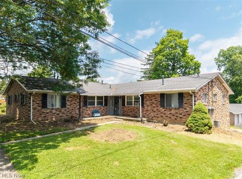 Multifamily For Sale - 114 Brookwood Way<br/> Mansfield, OH 44906