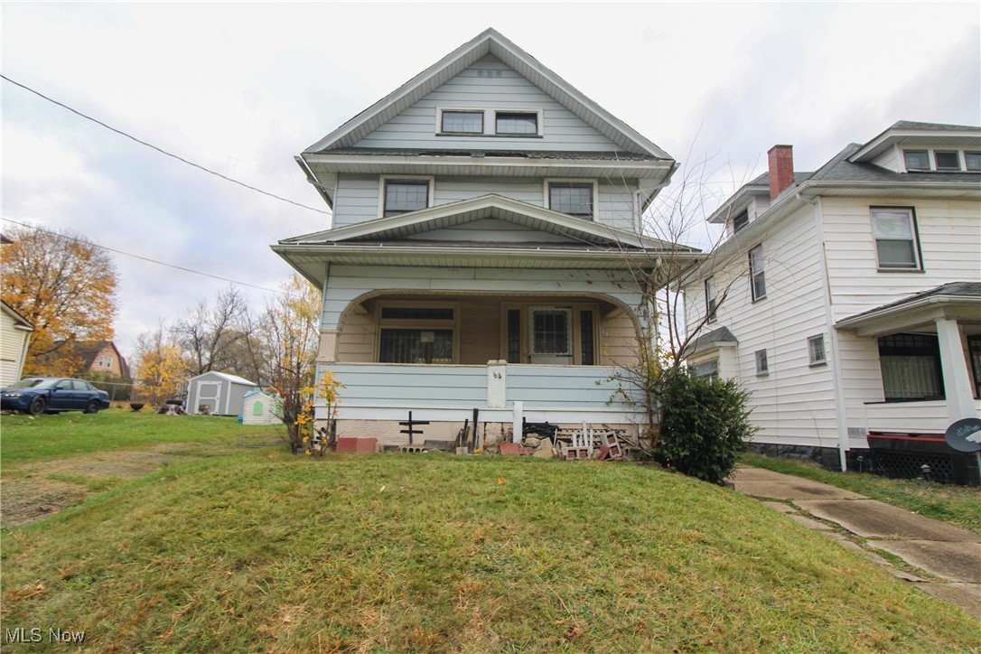 64 E Earle Avenue, Youngstown, Ohio image 1