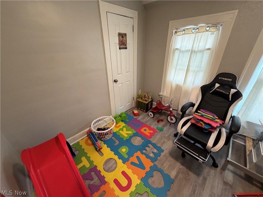 N & J Meyer - Residential Income