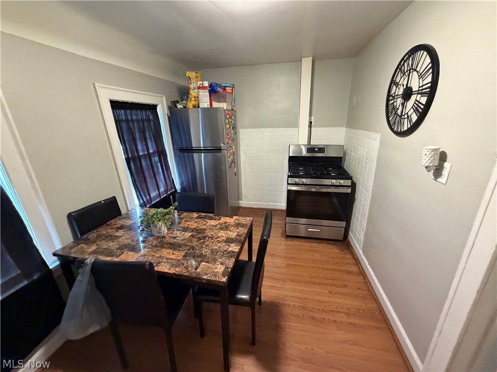 N & J Meyer - Residential Income