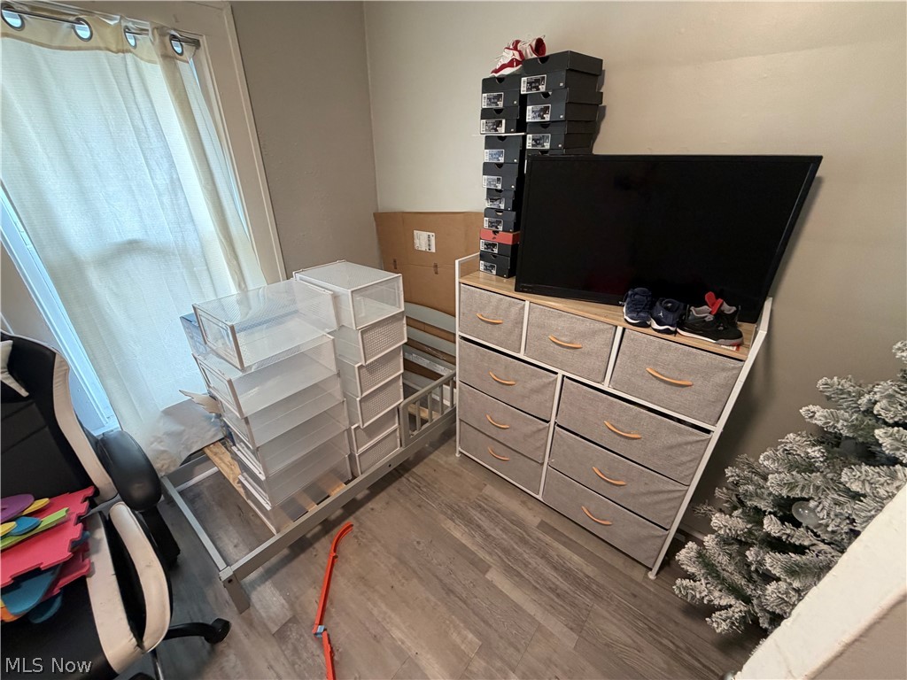 N & J Meyer - Residential Income