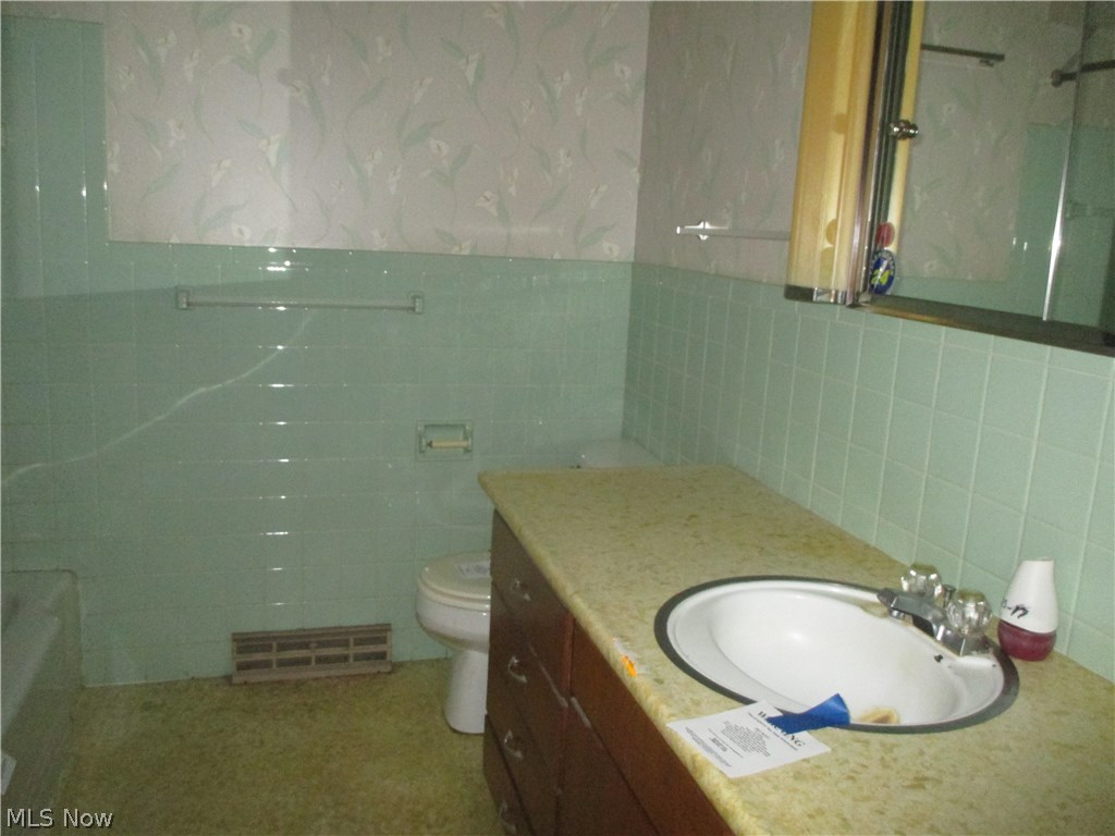 Imperial Estates - Residential