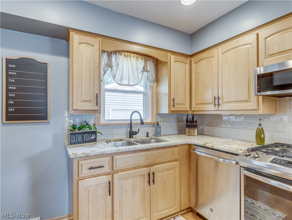 Tallmadge 01 - Residential